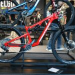 velos nukeproof dans un magasin de velo en exposition