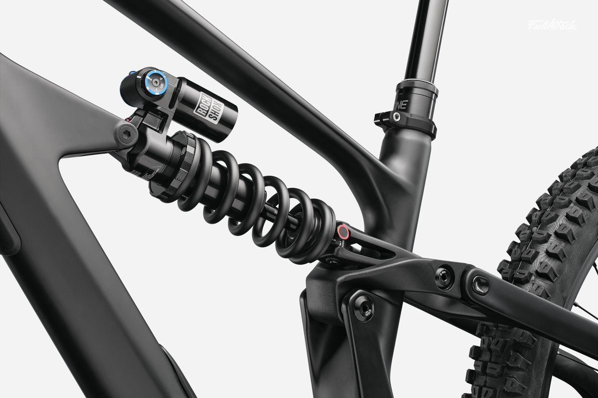 gros plan sur l'amortisseur ressort cannondale bad habit