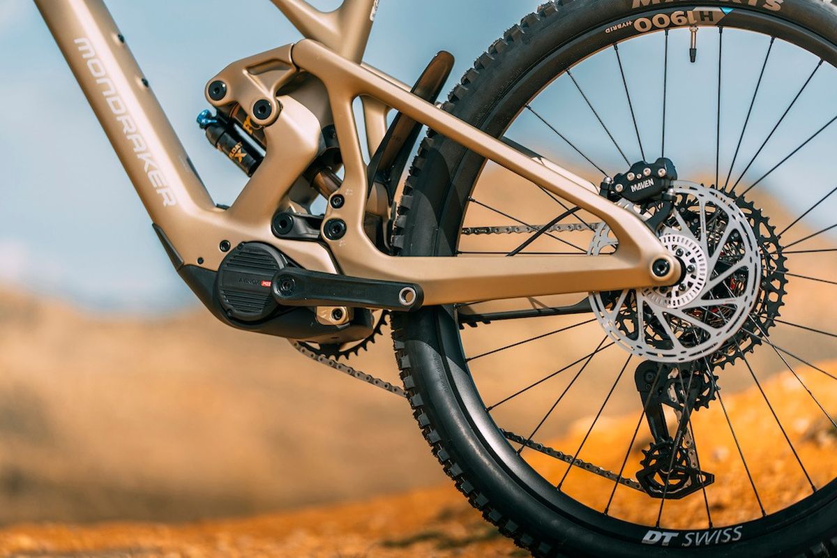 photo de l'integration du moteur dji avinox dans le cadre du mondraker zendit